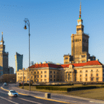 Jakie są najważniejsze kwestie przy podejmowaniu decyzji o międzynarodowej przeprowadzce do Warszawy?